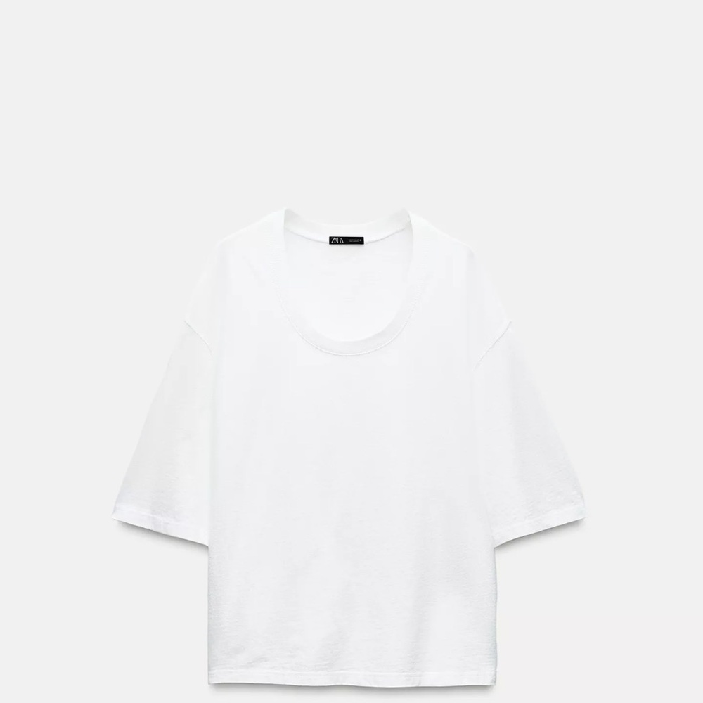 Zara White Relaxed Fit Top (worn once) brand new
